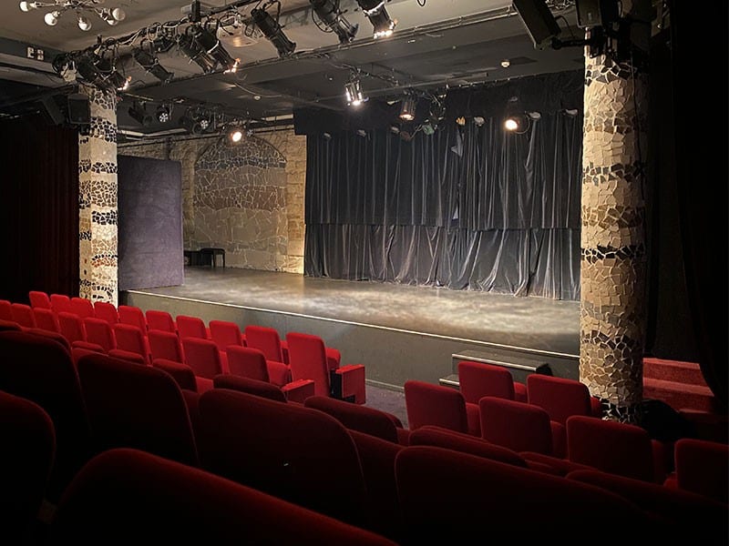 Auguste théâtre à Paris